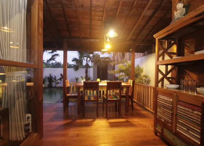 Rumah Lumbung The Wooden House 3*